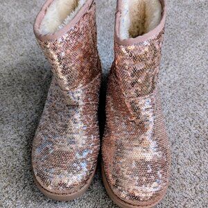 G By Guess Girls / Womens Size 6 Pink Sequins Booties Faux Fur Lined
